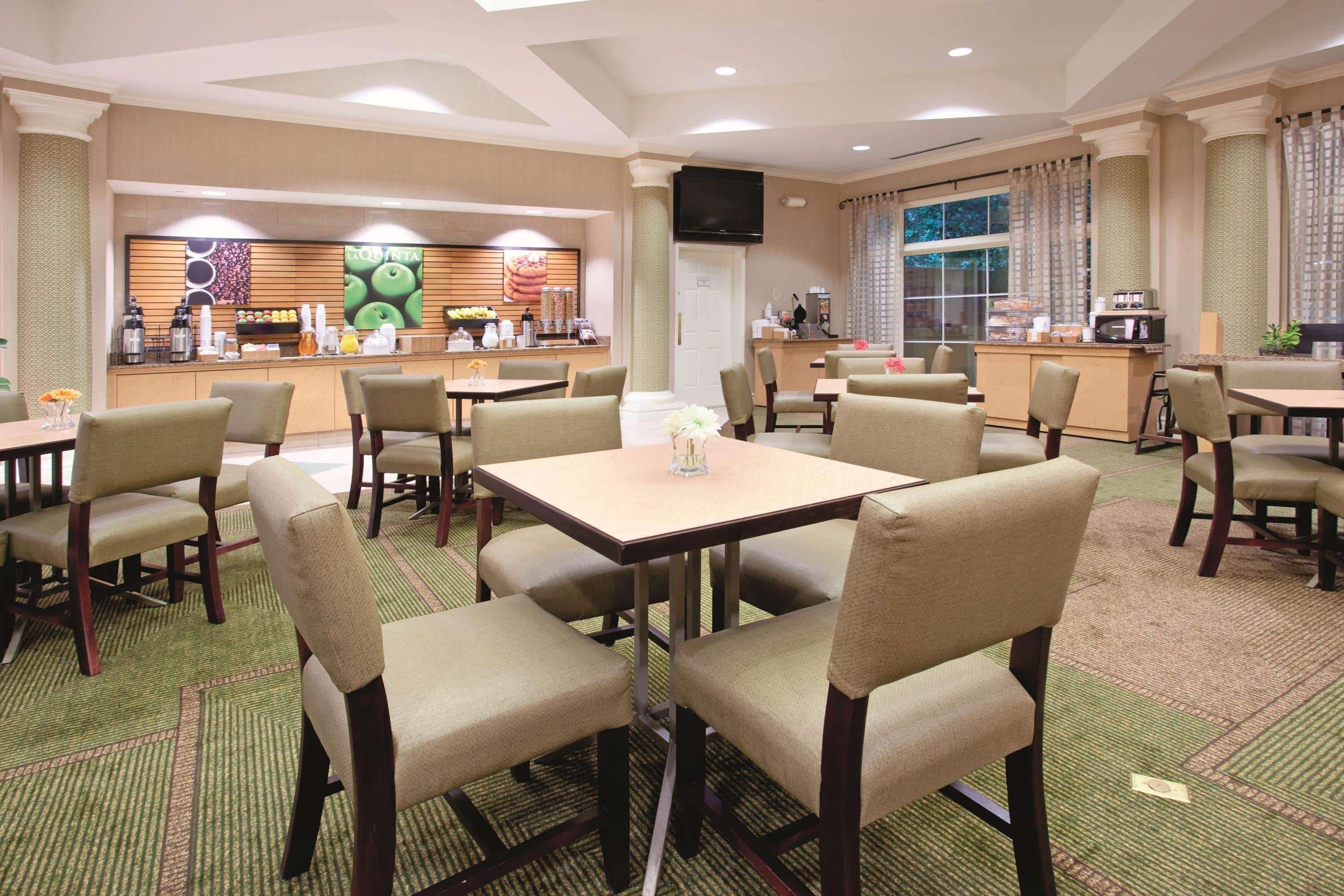 La Quinta By Wyndham Colorado Springs South Airport Hotell Eksteriør bilde