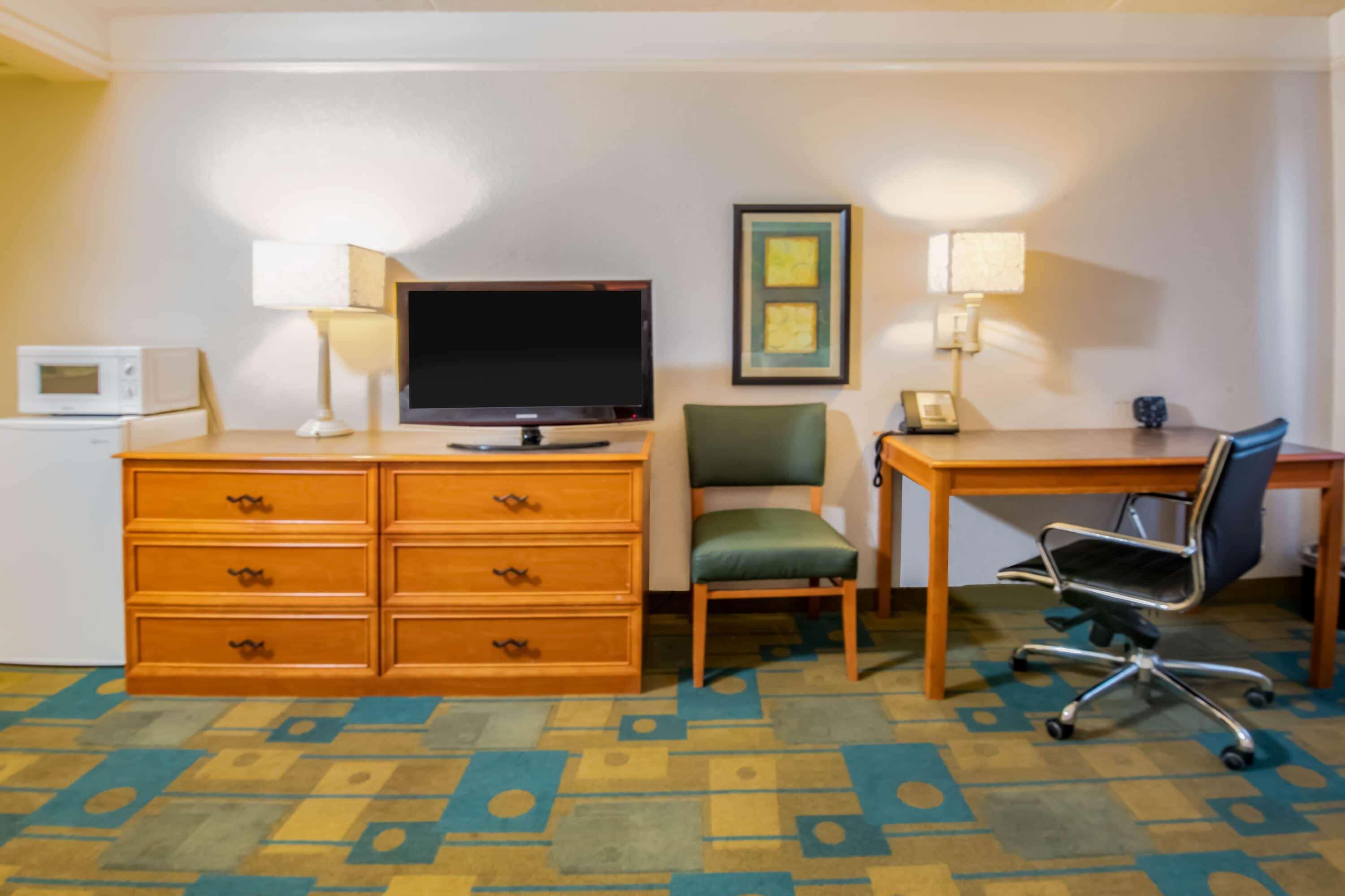 La Quinta By Wyndham Colorado Springs South Airport Hotell Eksteriør bilde